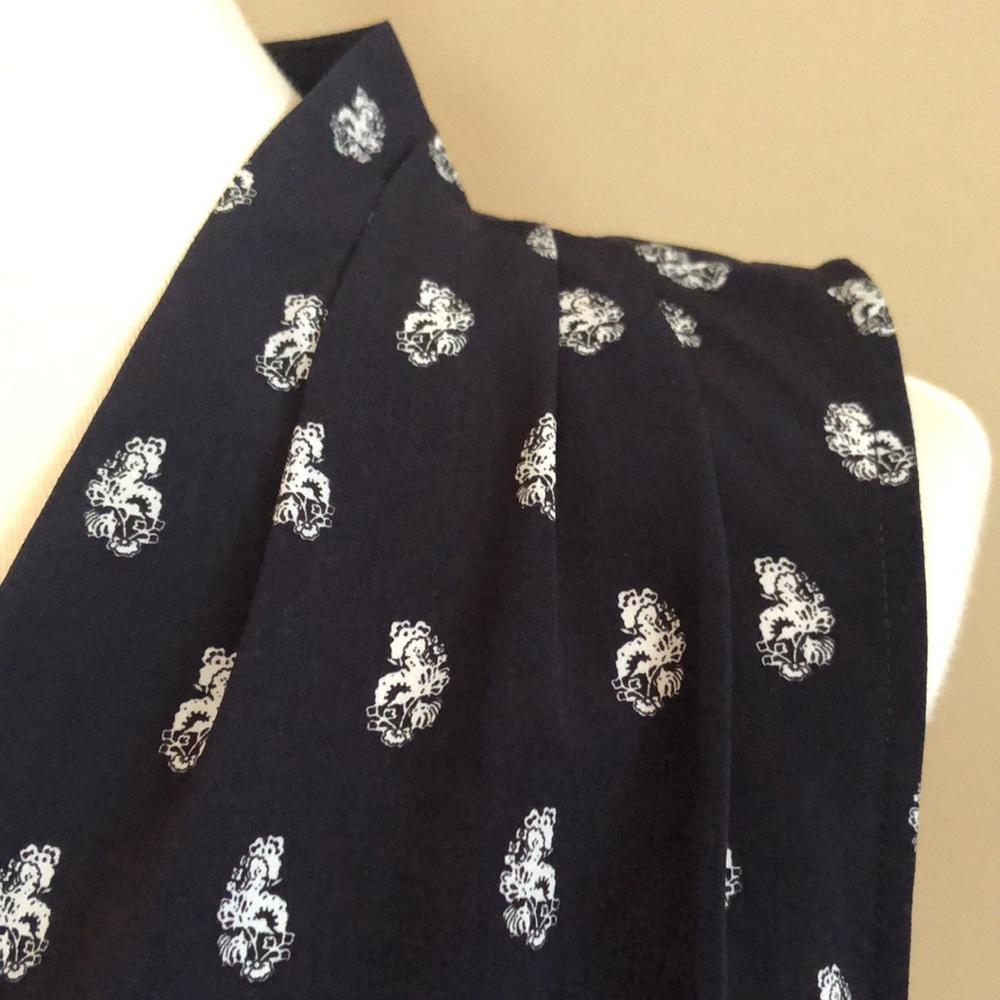 CAbi Navy Memento Blouse - Picture 5 of 13